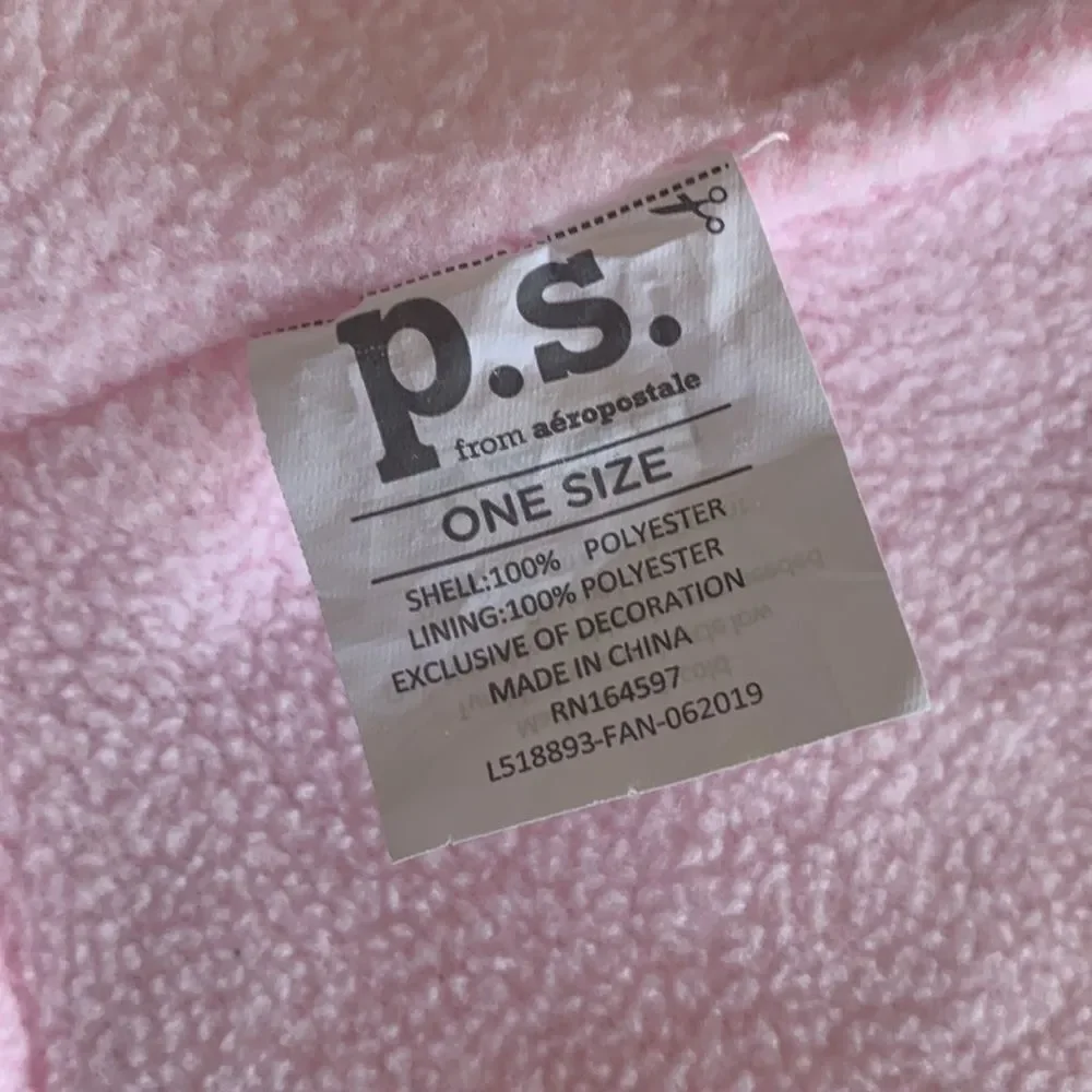 🟢3 for $20—-P.S. AEROPOSTALE chenille unicorn hat Youth one size